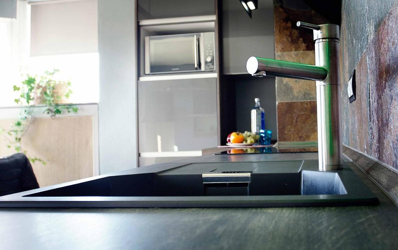 Estudios En Ciudad Malaga Ngoại thất bức ảnh