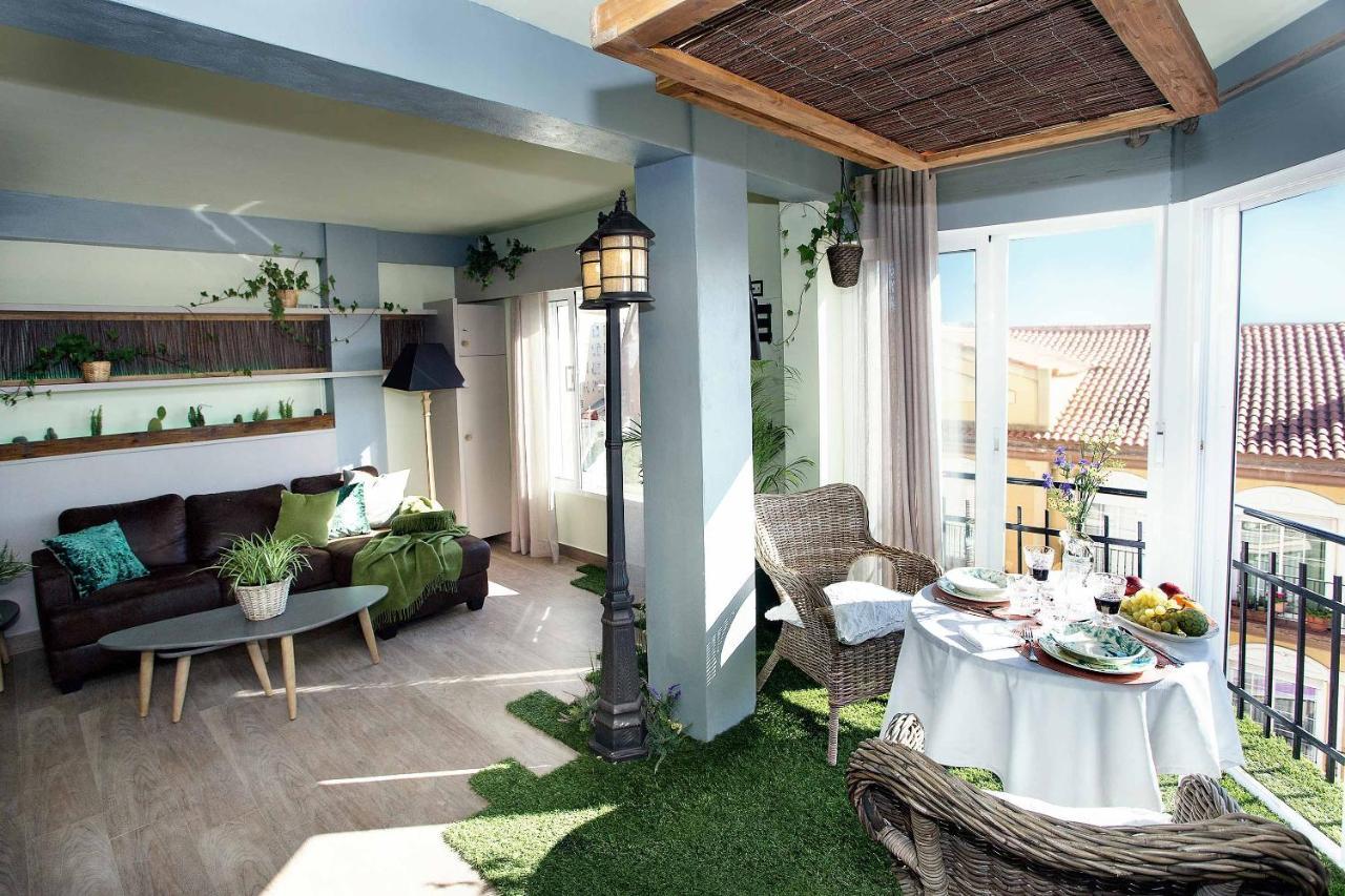 Estudios En Ciudad Malaga Ngoại thất bức ảnh