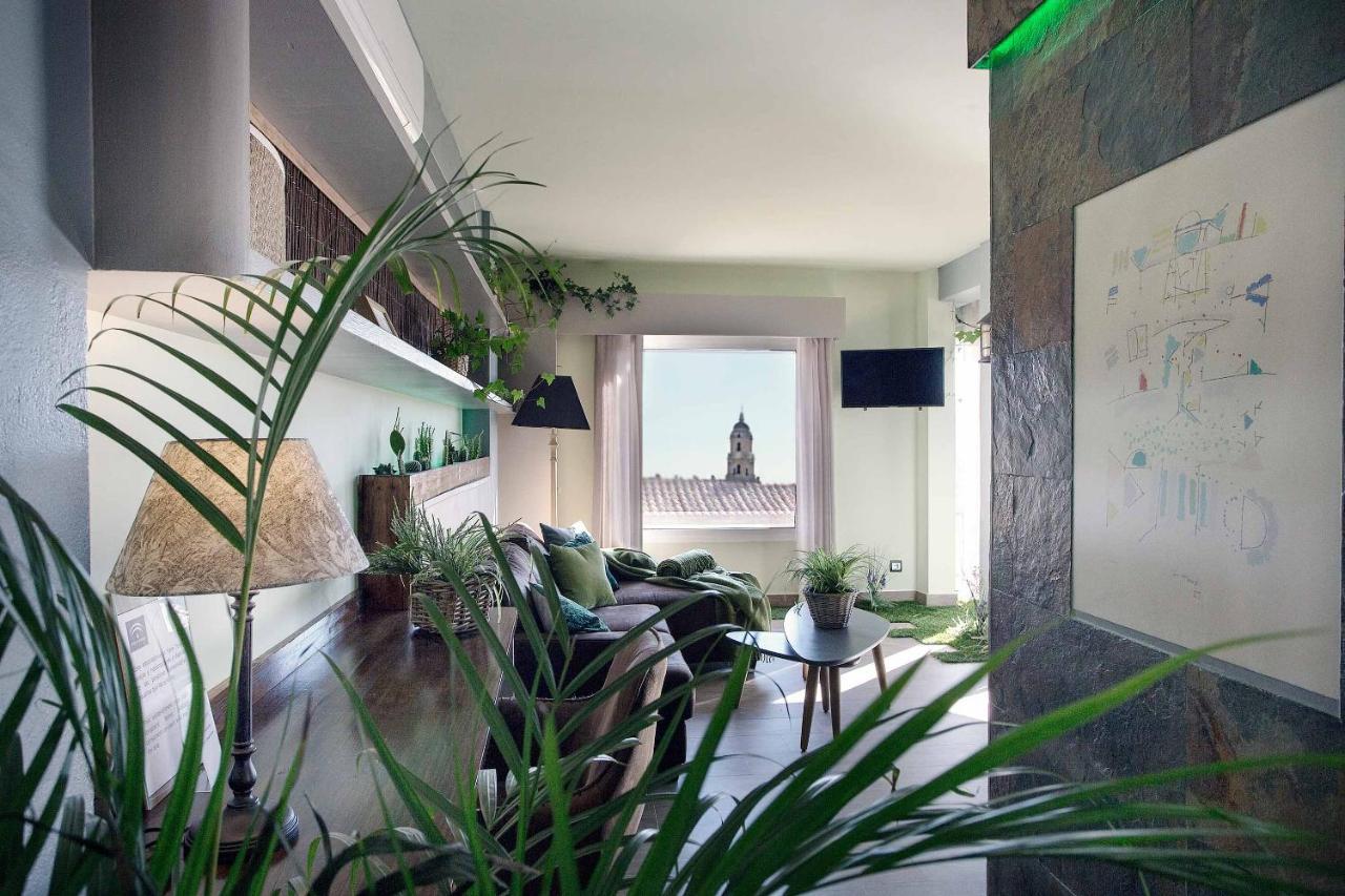 Estudios En Ciudad Malaga Ngoại thất bức ảnh